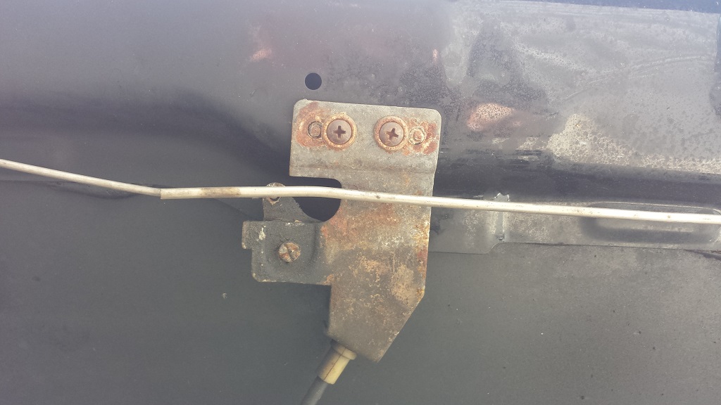 Hood Latch Stuck On Passenger Side Jeepforum Com